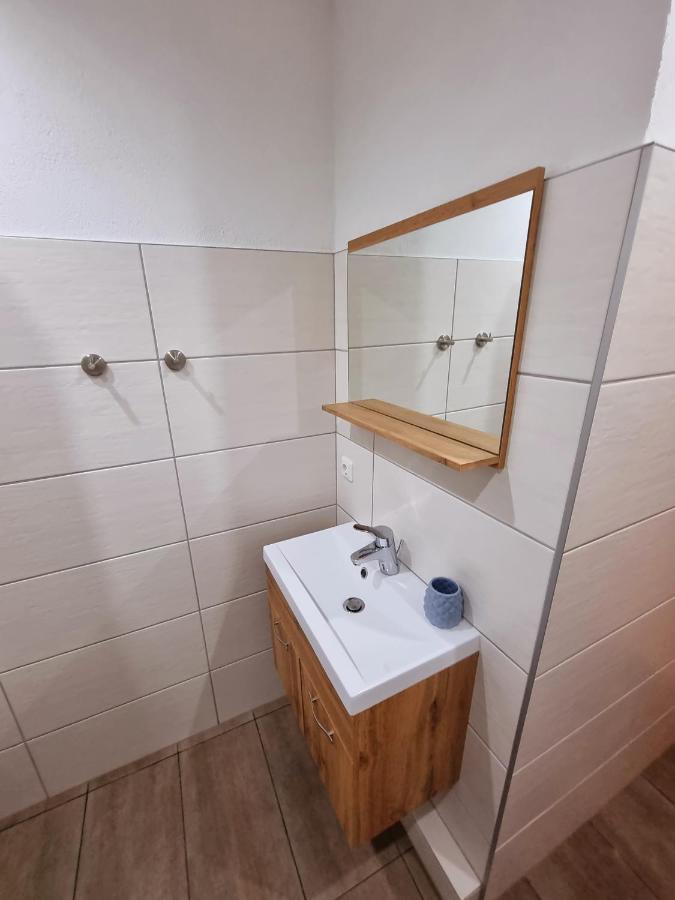 Workershome - Business Apartments - Monteurwohnungen Wertheim Room photo